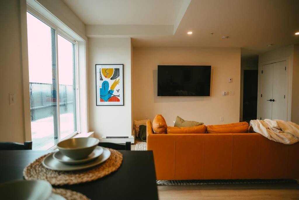 Chic Cozy Retreat - 2Br - Stunning North End Views Apartamento Halifax Exterior foto