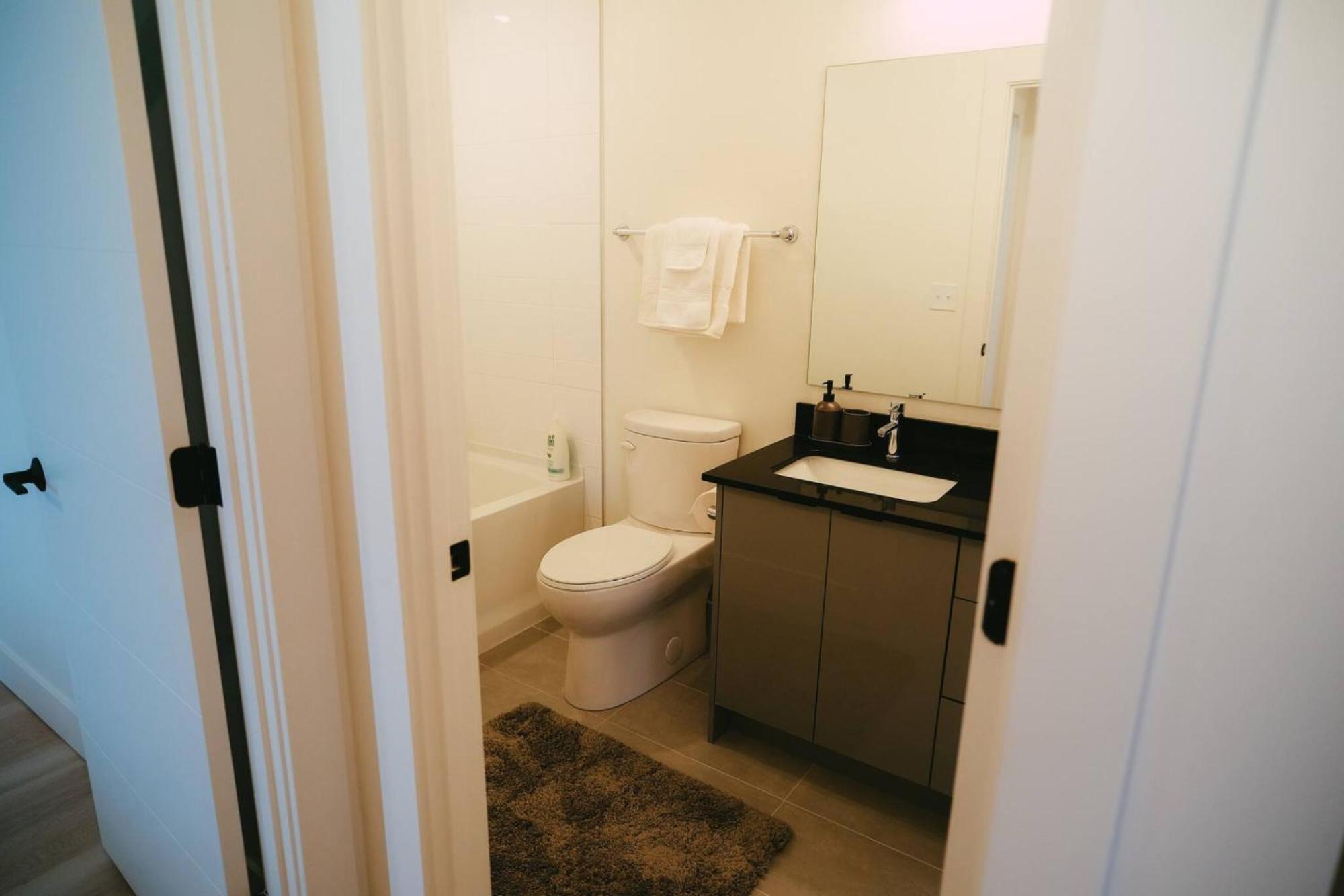 Chic Cozy Retreat - 2Br - Stunning North End Views Apartamento Halifax Exterior foto